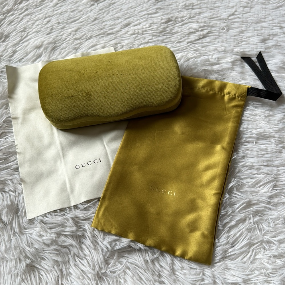 GUCCI VELVET SUNGLASSES CASE LARGE